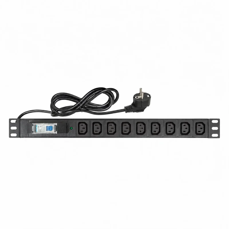 Bandeau 9 prises IEC C13, disjoncteur 16 A, LED témoin, cordon 2 m, fiche standard