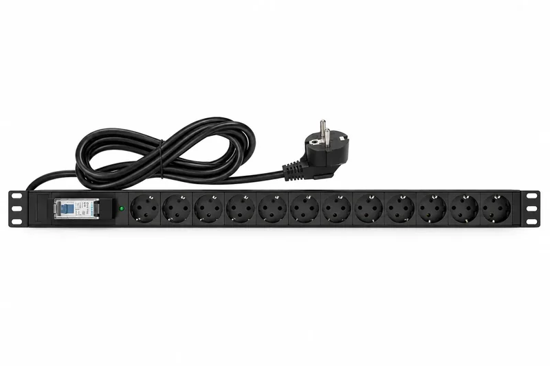 Bandeau de prises 19″ – 12 prises 2P+T 16 A, type E/F, cordon 5 m
